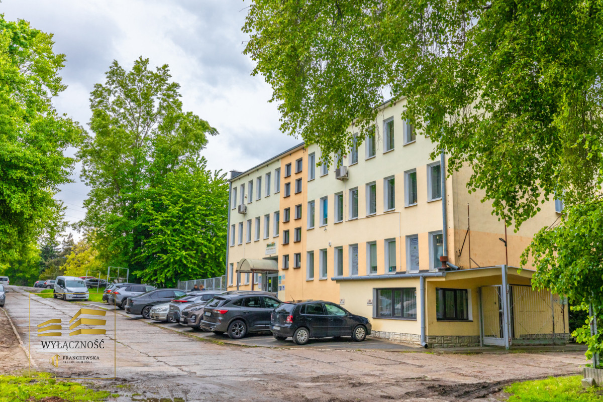 Na wynajem lokal biurowy 48 m2 na Konstantynowie