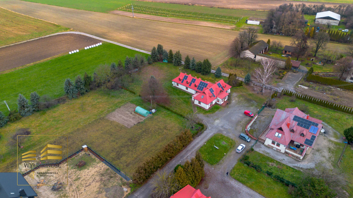 Budynek 378m2 przy S19 na działce 54ha - Kraśnik
