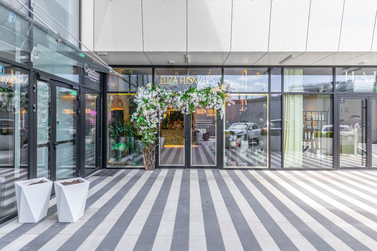 Lokal na parterze z witrynami 56m2 - Lublin, Czuby