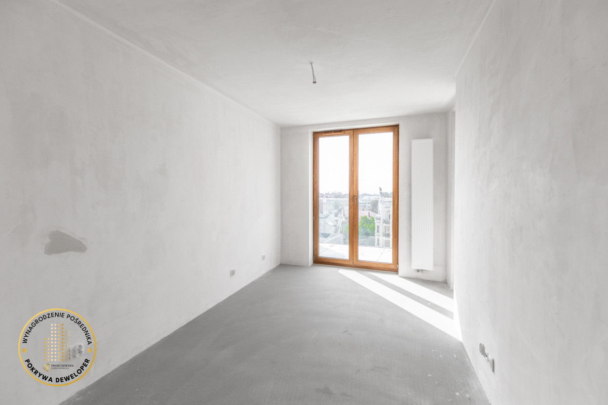 Przestronny apartament w centrum miasta