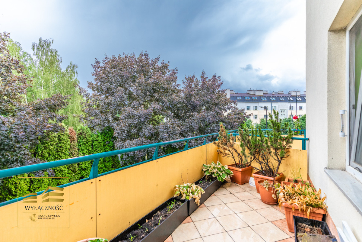 Czuby cztery pokoje duży balkon