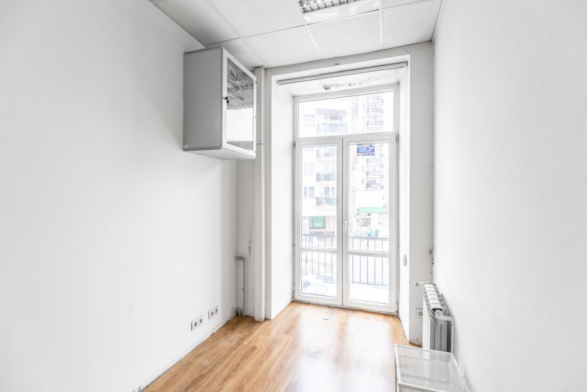 Lokal o pow. 80 m2 na ul. Narutowicza