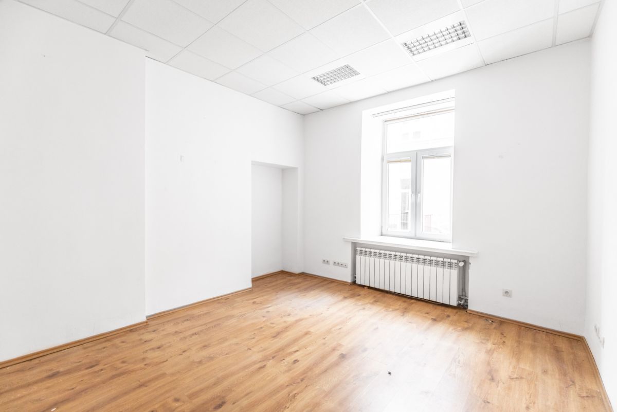 Lokal o pow. 80 m2 na ul. Narutowicza