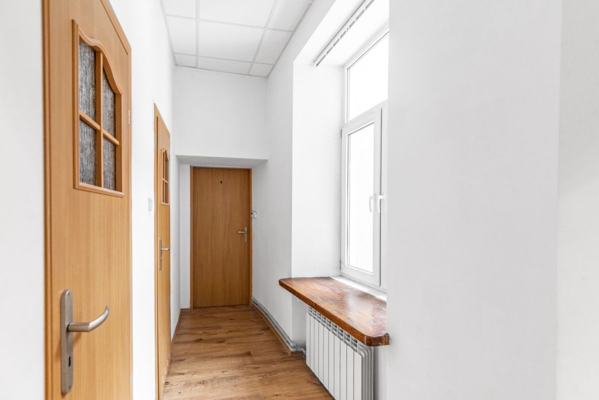Lokal o pow. 80 m2 na ul. Narutowicza