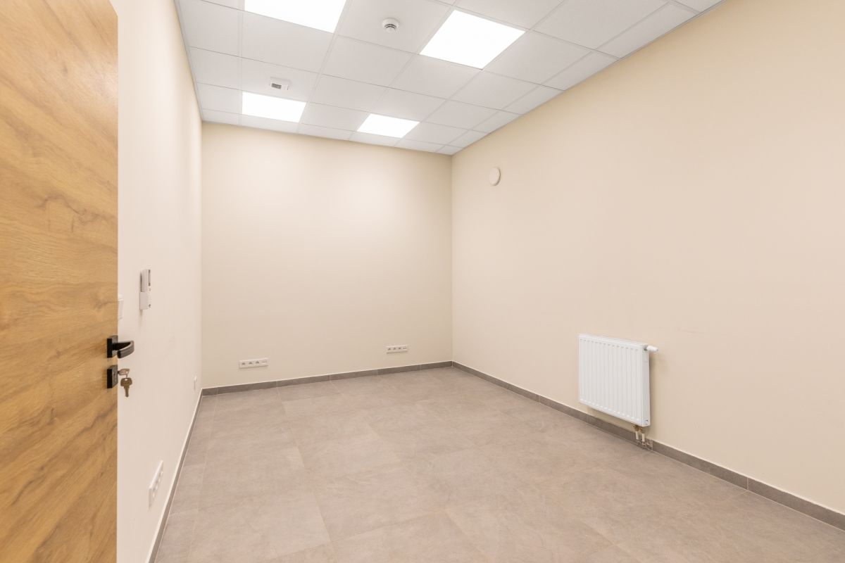 Obiekt produkcyjno-magazynowy 8845m2 - Lublin