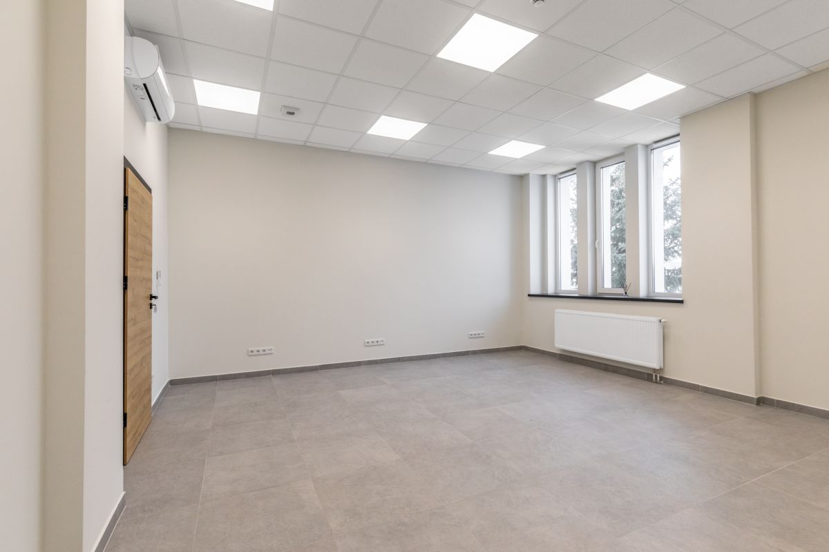 Obiekt produkcyjno-magazynowy 8845m2 - Lublin