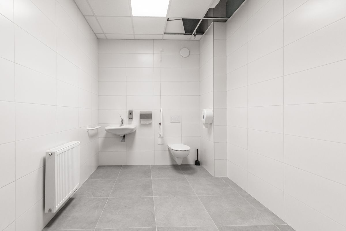 Obiekt produkcyjno-magazynowy 8845m2 - Lublin