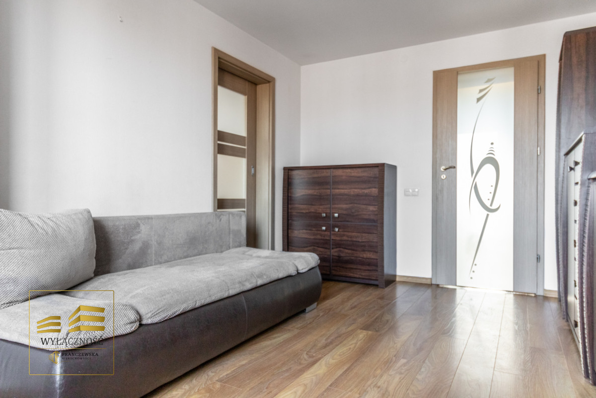 Na sprzedaż 3 pokoje + kuchnia I Balkon I Piwnica