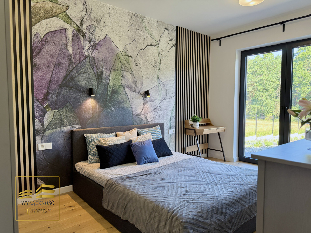 Nowy, parterowy dom przy lesie | 5 pokoi | 181 m2
