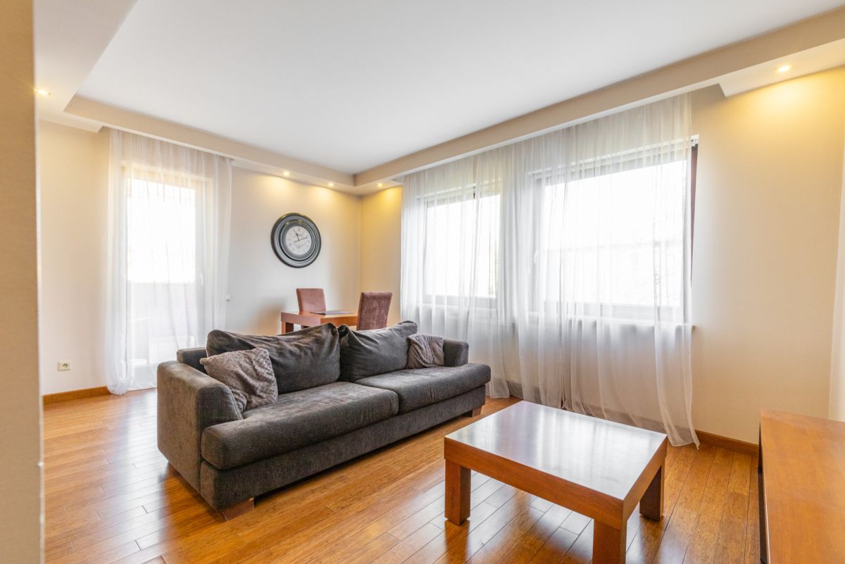 Najem krótko i długoterminowy w Apartamentowcu