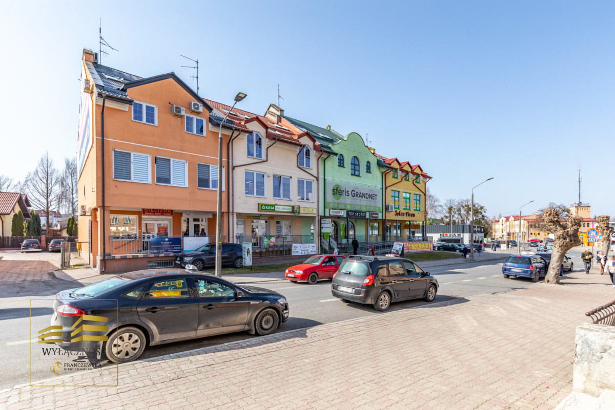 Budynek mieszkalno - handlowy. Krasnystaw.