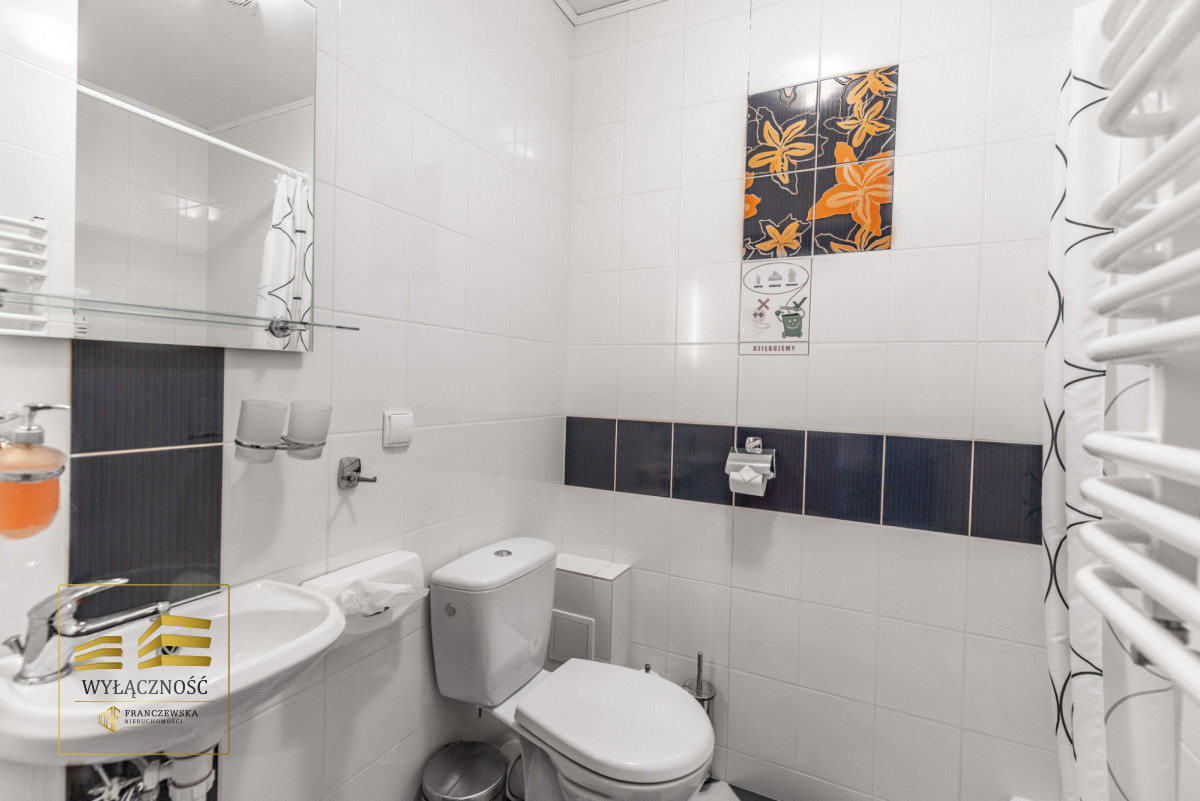 Hotel z restauracją 1500 m² - duża działka 4400 m²