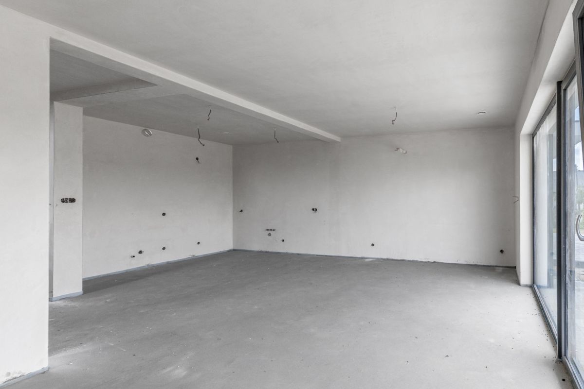 Połówka bliźniaka z działką 1500m2