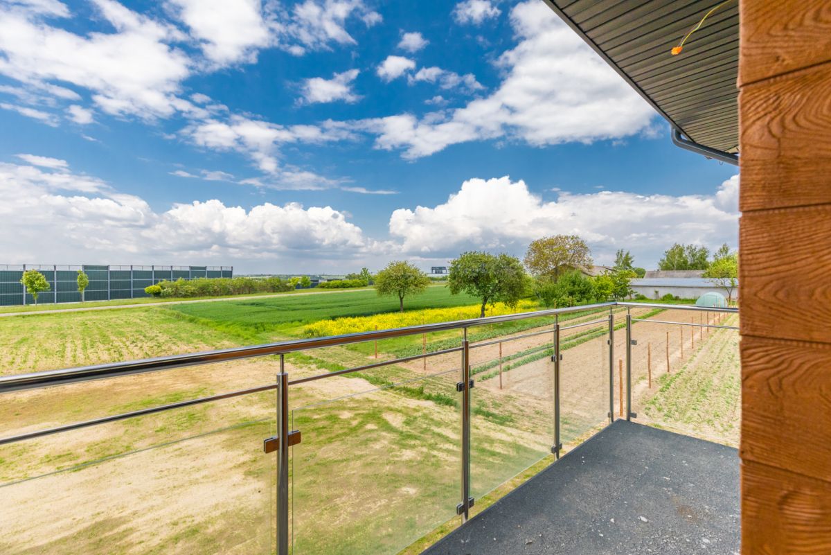 Połówka bliźniaka z działką 1500m2