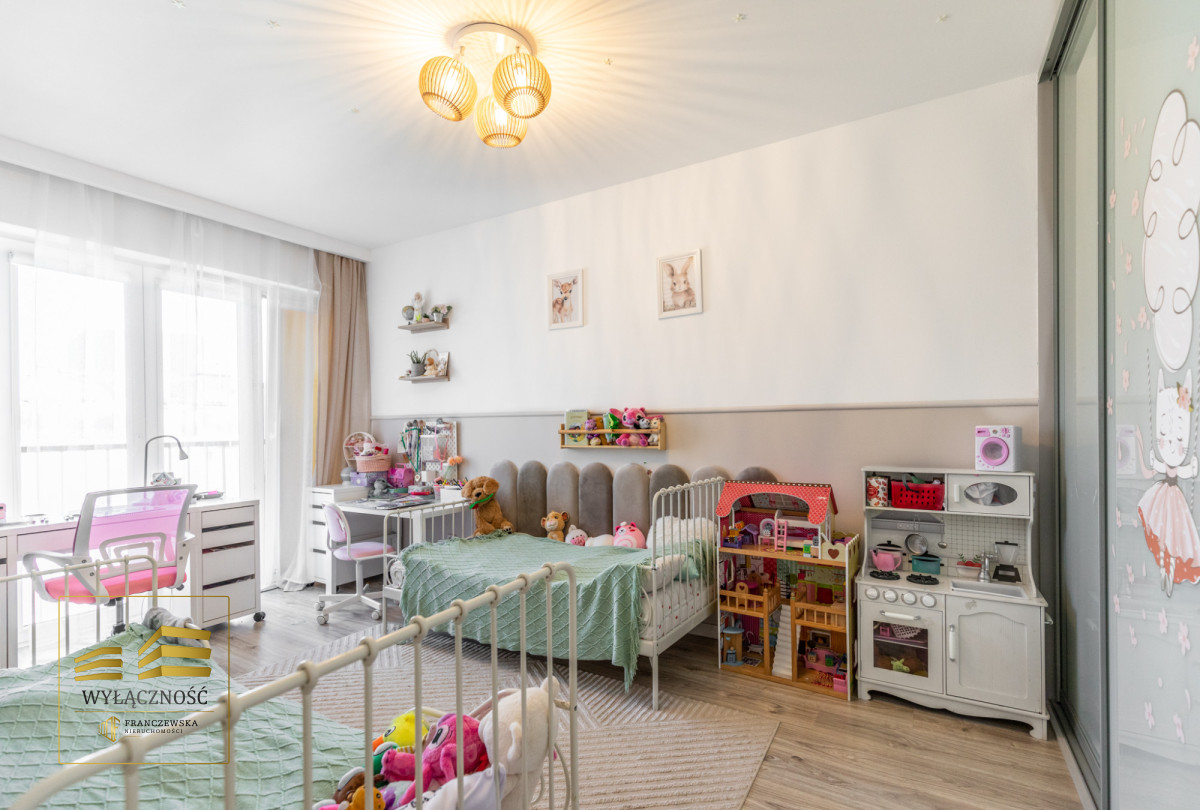 3 pokoje mieszkanie ul. Kryształowa o pow. 72m2