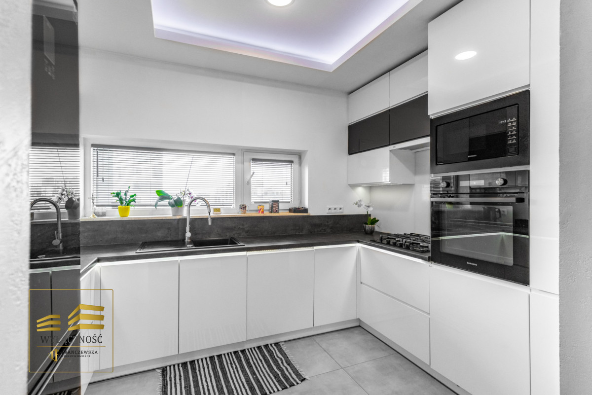 3 pokoje mieszkanie ul. Kryształowa o pow. 72m2