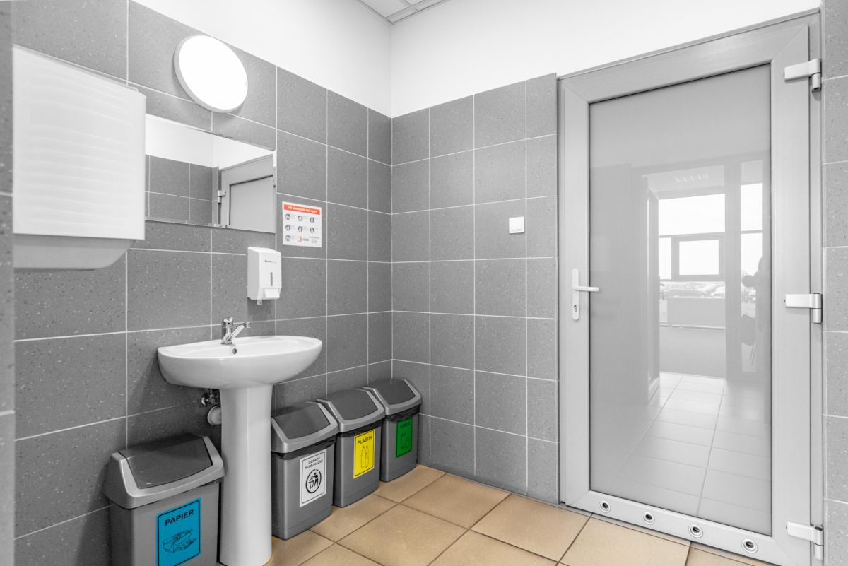 Biuro 170 m² Felin | Brak opłat za ogrzewanie