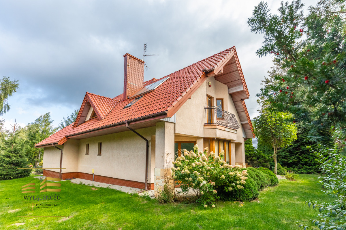Dom wolnostojący, 6 pokoi, garaż, Płouszowice Kol.