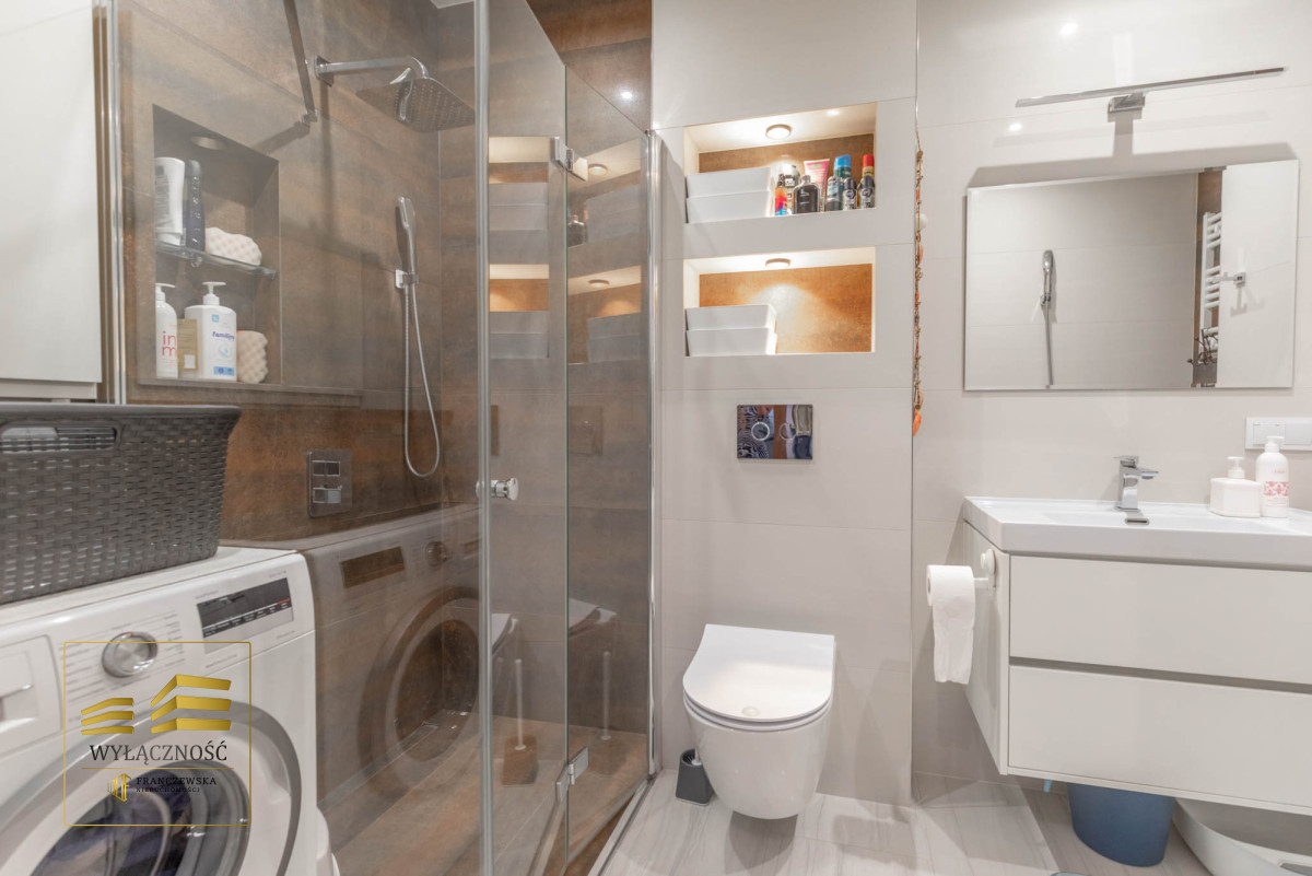 Apartament z tarasem Nałęczowska.