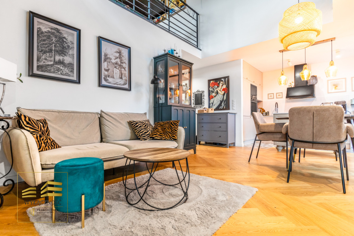 Nowoczesny apartament z antresolą, Nałęczowska