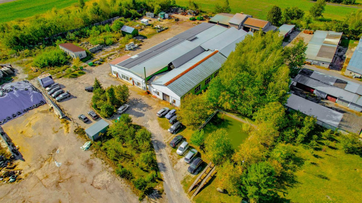 Hala produkcyjna na działce 1,27ha - Wierzbica